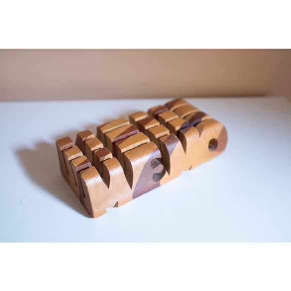 Vintage Wooden Memo Holder, Whimsical Desk Accessory - Picture 4 of 12